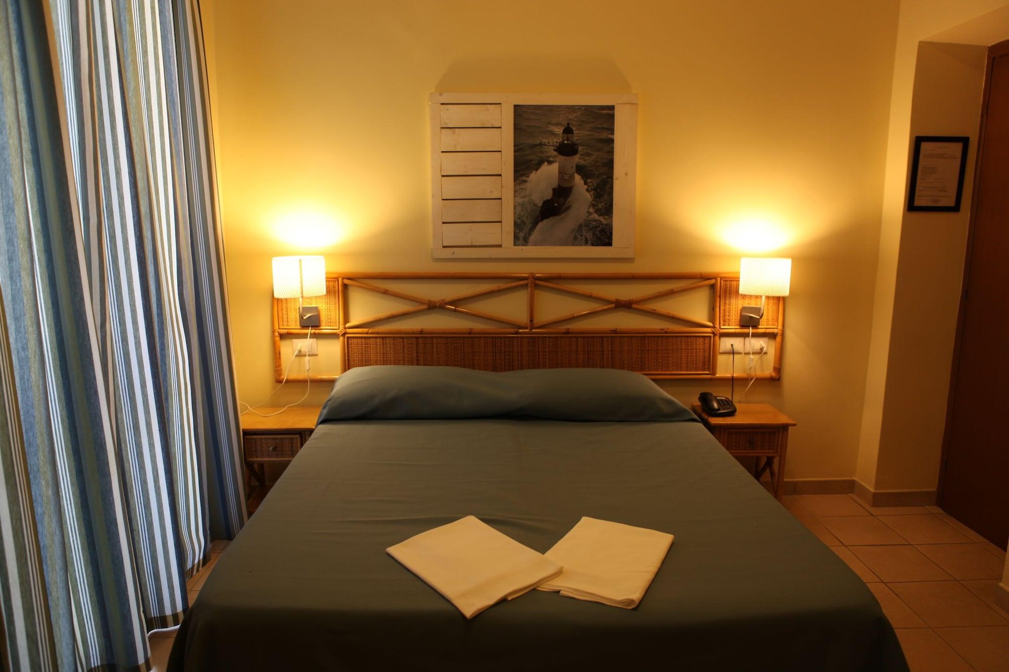 Hotel Villa Giulia Porto Azzurro Exteriör bild