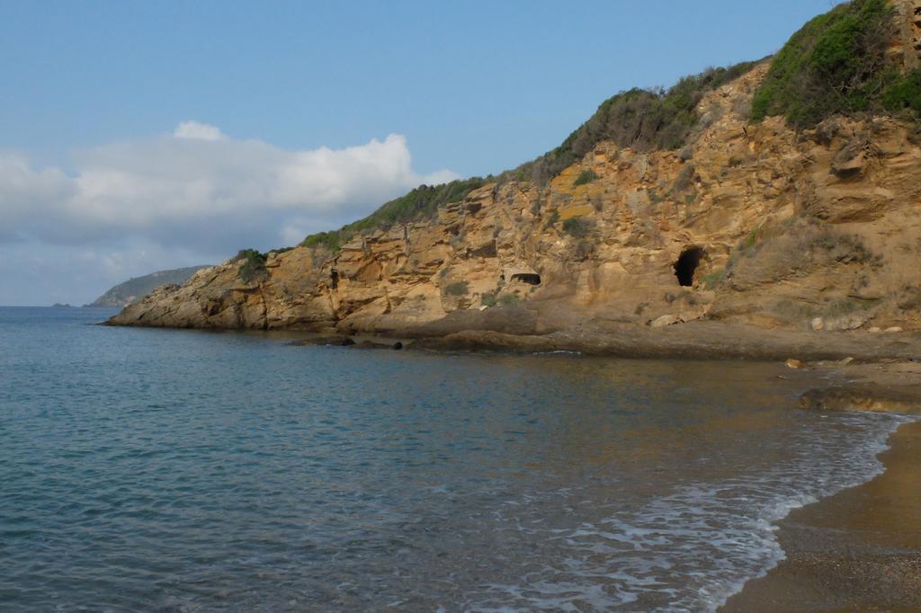 Hotel Villa Giulia Porto Azzurro Exteriör bild