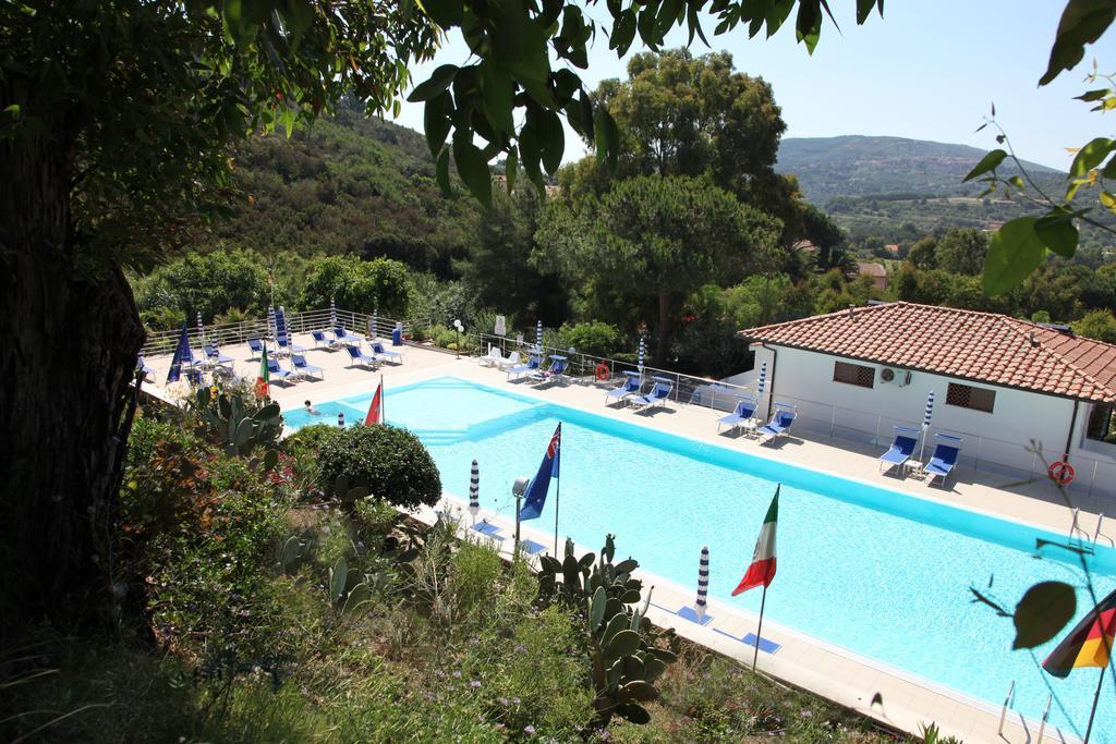 Hotel Villa Giulia Porto Azzurro Exteriör bild